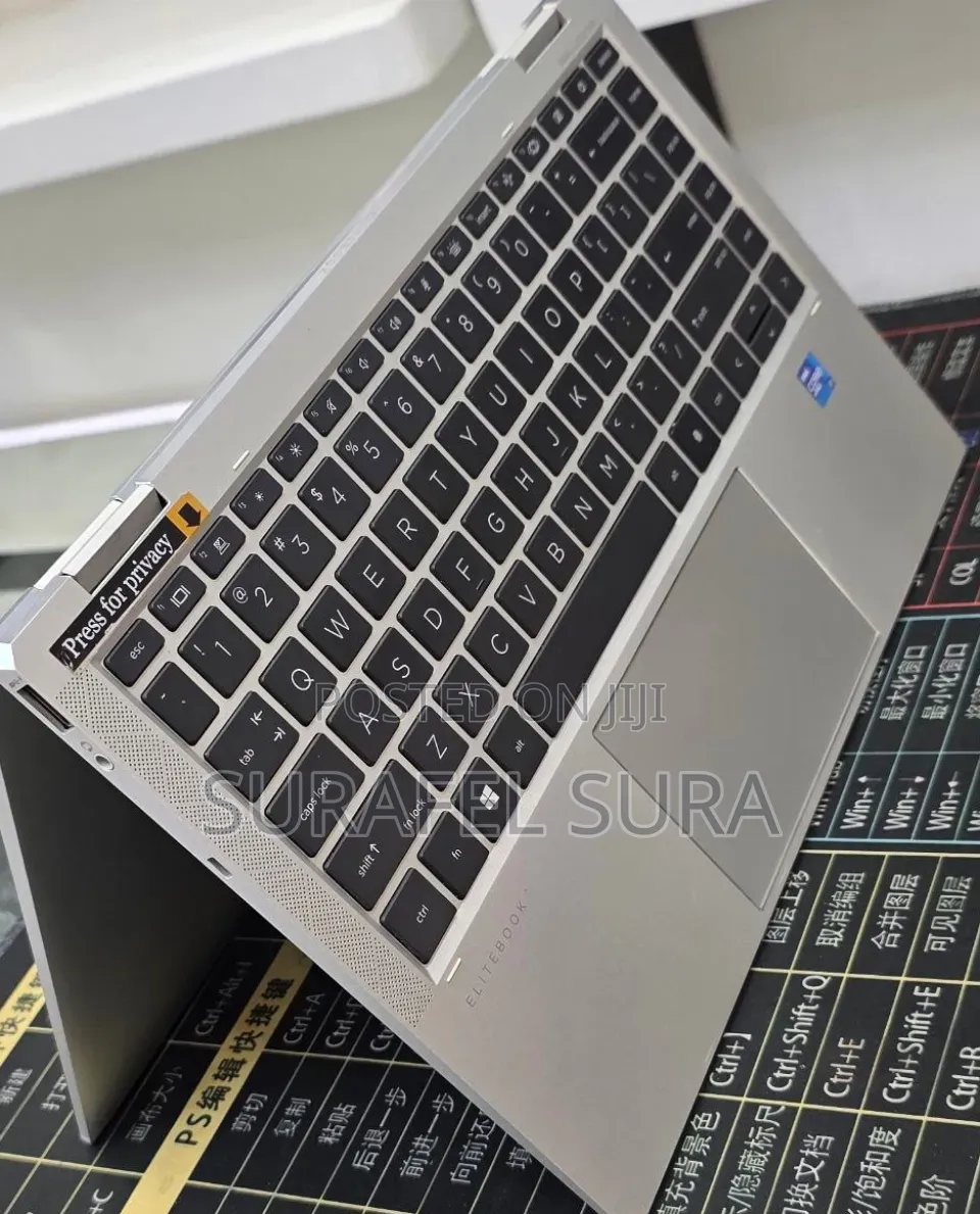 New Laptop HP EliteBook 1040 G8 16GB Intel Core i7 SSD 512GB