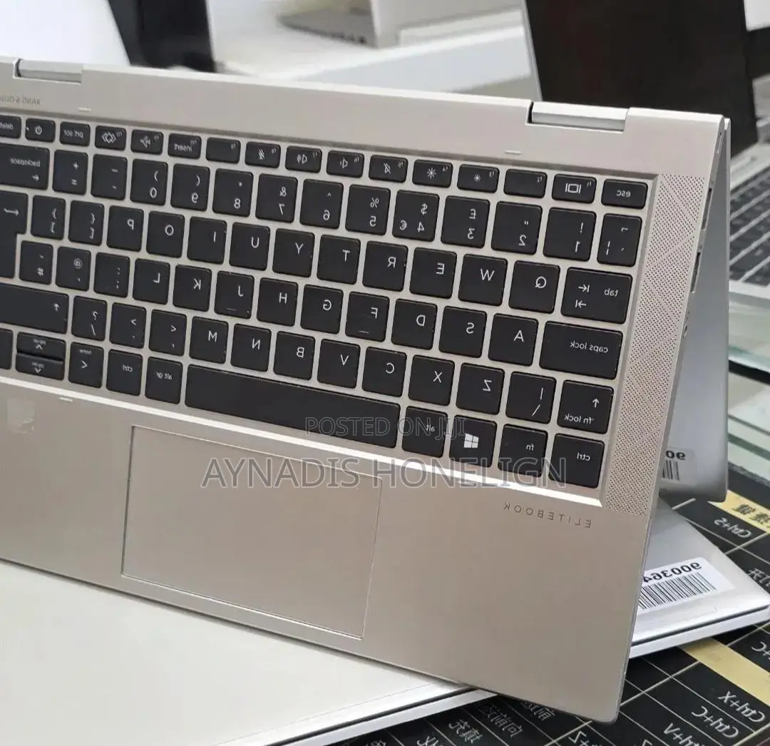New Laptop HP EliteBook 830 G8 16GB Intel Core i5 SSD 512GB