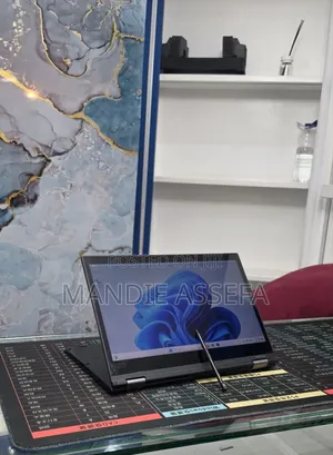 New Laptop Lenovo ThinkPad X380 Yoga 16GB Intel Core i5 SSD 256GB