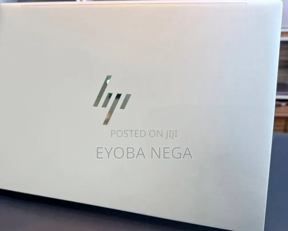New Laptop HP EliteBook 840 G10 16GB Intel Core i5 SSD 512GB
