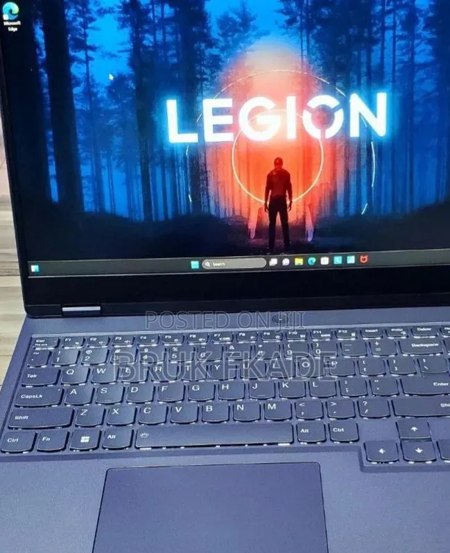 New Laptop Lenovo Legion 5 16GB AMD Ryzen 7 SSD 512GB