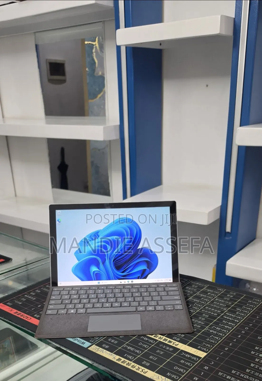 New Laptop Microsoft Surface Pro 7+ 32GB Intel Core i7 SSD 1T