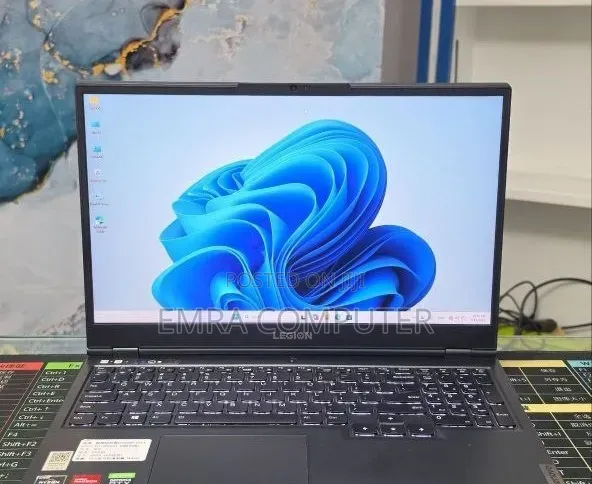 New Laptop Lenovo Legion 5 16GB AMD Ryzen 7 SSD 512GB