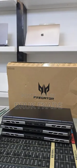 New Laptop Acer Predator Helios Neo 16 16GB Intel Core i9 SSD 1T