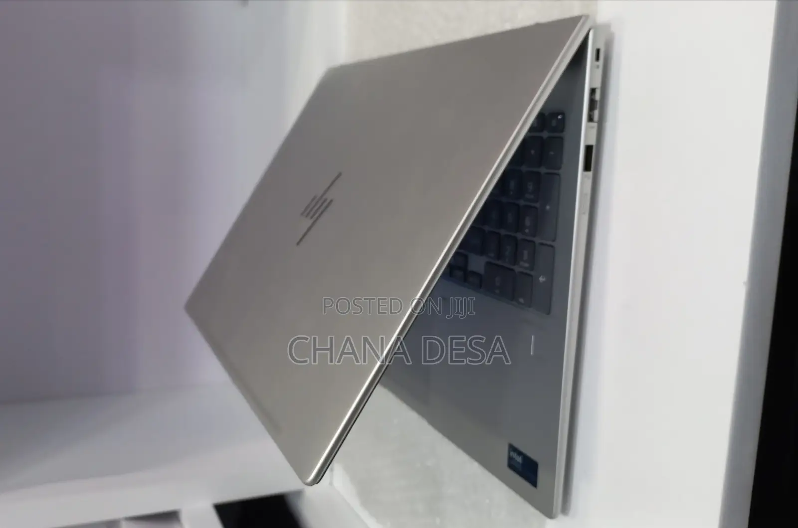 New Laptop HP EliteBook 660 G11 16GB Intel Core Ultra 7 SSD 512GB