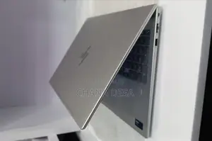 New Laptop HP EliteBook 660 G11 16GB Intel Core Ultra 7 SSD 512GB