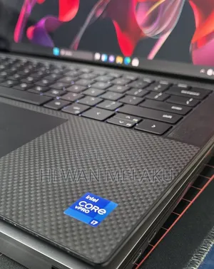 New Laptop Dell Precision 5560 16GB Intel Core i7 SSD 512GB