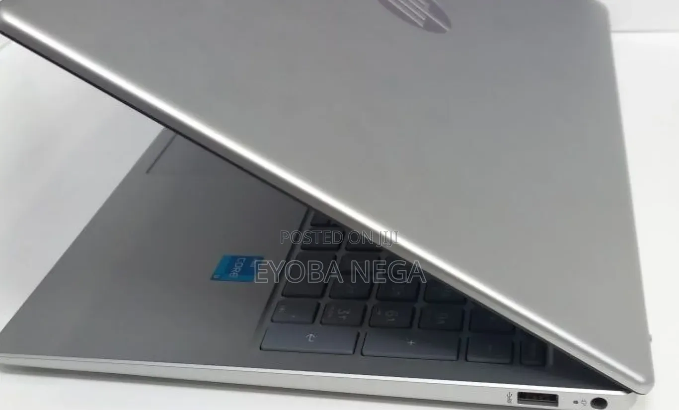 New Laptop HP Stream Notebook 8GB Intel Core i3 SSD 256GB