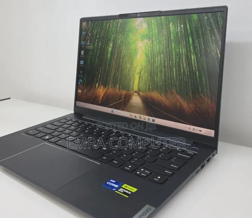 New Laptop Lenovo 16GB Intel Core i7 SSD 512GB