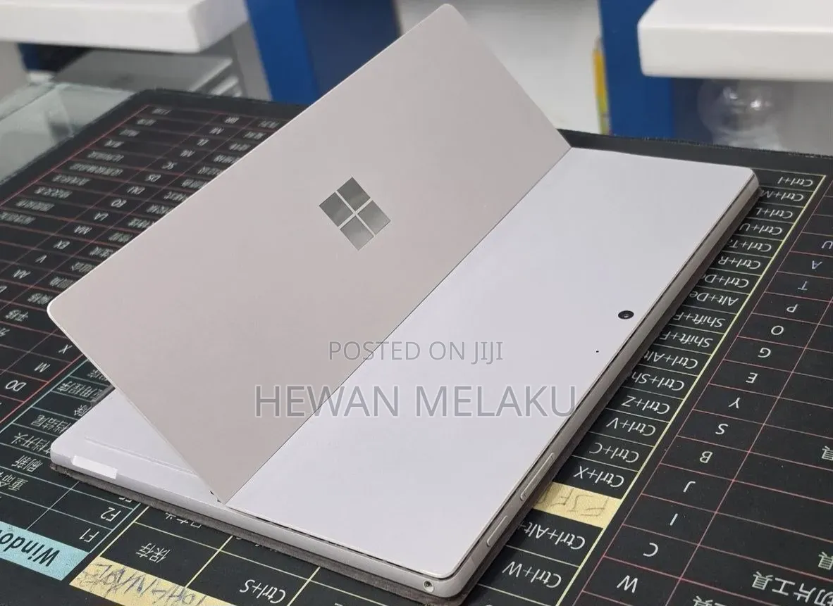 New Laptop Microsoft Surface Pro 7 32GB Intel Core i7 SSD 1T