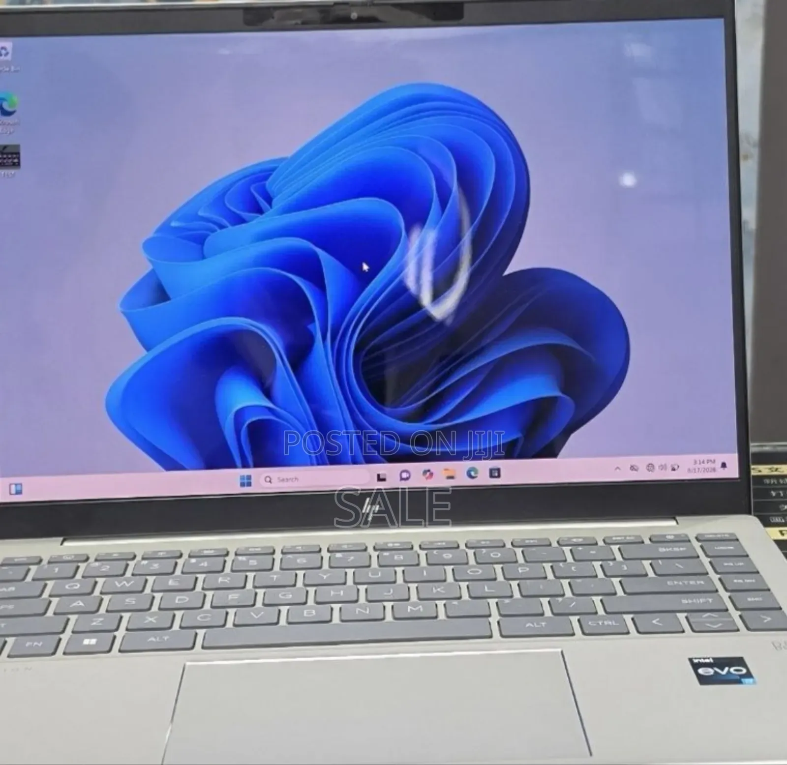 New Laptop HP Pavilion 14 16GB Intel Core i7 SSD 1T