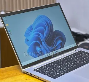 New Laptop HP EliteBook 840 G10 16GB Intel Core i7 SSD 512GB