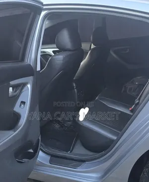 Hyundai Avante 2015 Gray