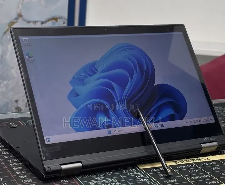 New Laptop Lenovo ThinkPad X380 Yoga 16GB Intel Core i5 SSD 256GB