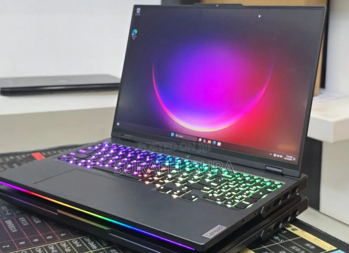 New Laptop Lenovo Legion Pro 7 48GB Intel Core i9 SSD 1T