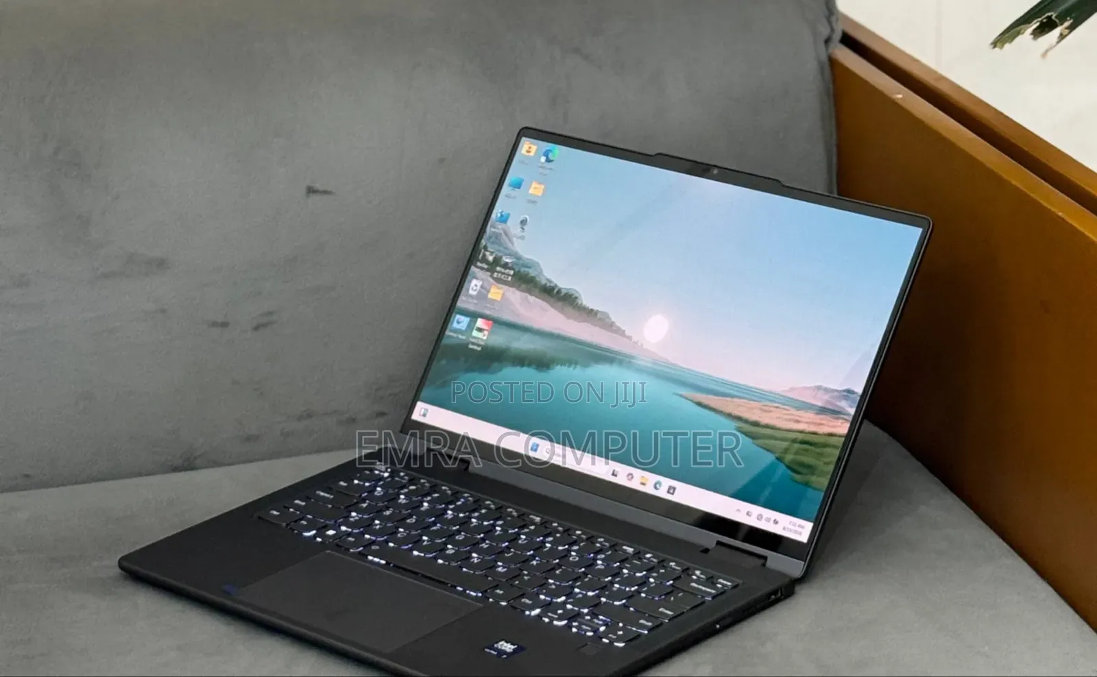 New Laptop Lenovo 16GB Intel Core Ultra 7 SSD 512GB