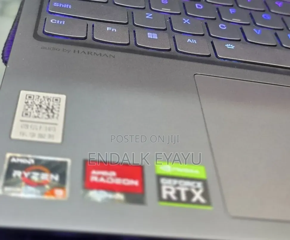 New Laptop Lenovo Legion 9 32GB AMD Ryzen 9 SSD 1T