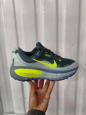 NIKE ZOOMX | Original Premium Sneakers
