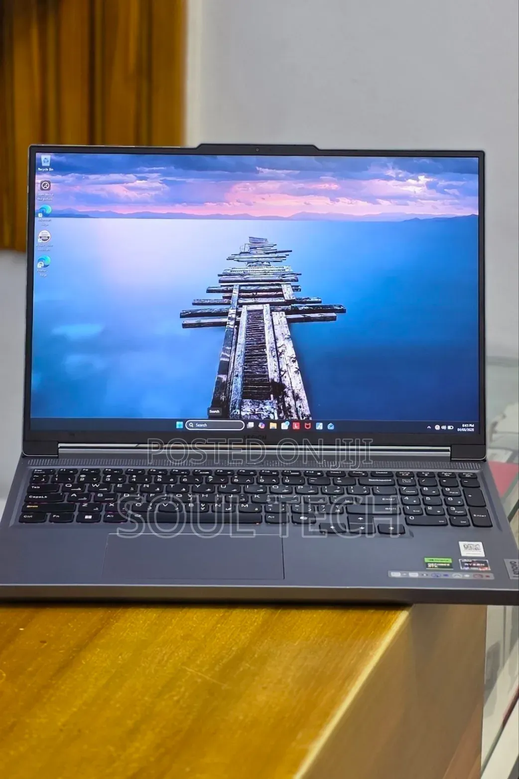 New Laptop Lenovo Legion 5 16GB AMD Ryzen 7 SSD 1T