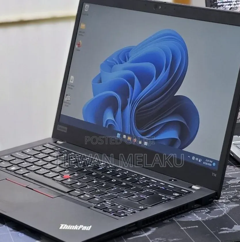 New Laptop Lenovo ThinkPad T14 16GB Intel Core i7 SSD 512GB