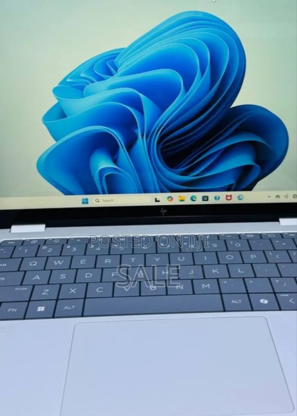 New Laptop HP OmniBook Ultra Flip 14" 16GB Intel Core Ultra 7 SSD 1T