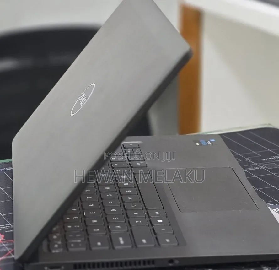 New Laptop Dell Latitude 7420 16GB Intel Core i5 SSD 512GB