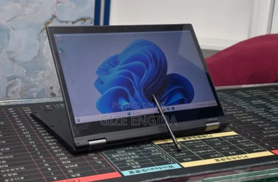 New Laptop Lenovo ThinkPad X380 Yoga 16GB Intel Core i5 SSD 256GB