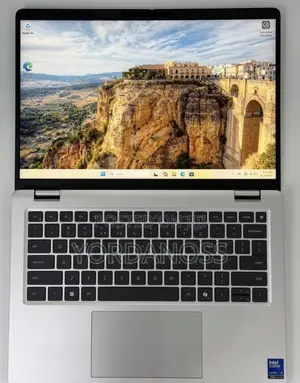 New Laptop Dell Plus 14 16GB Intel Core Ultra 5 SSD 512GB