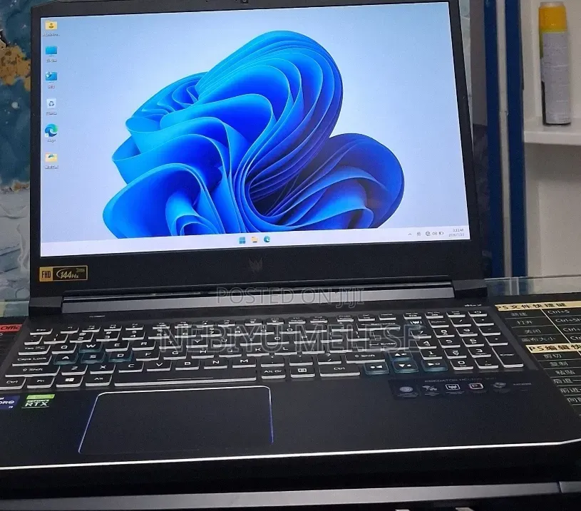 New Laptop Acer Predator Helios Neo 16 16GB Intel Core i9 SSD 512GB