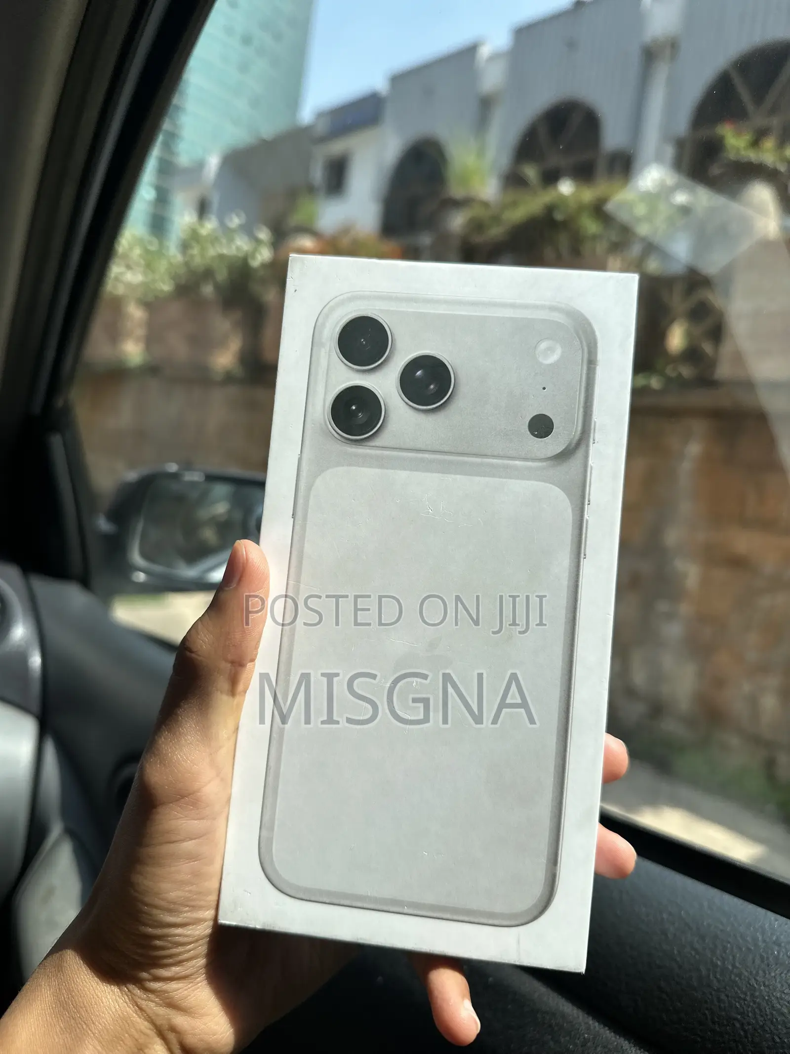 New Apple iPhone 17 Pro Max 256 GB Silver