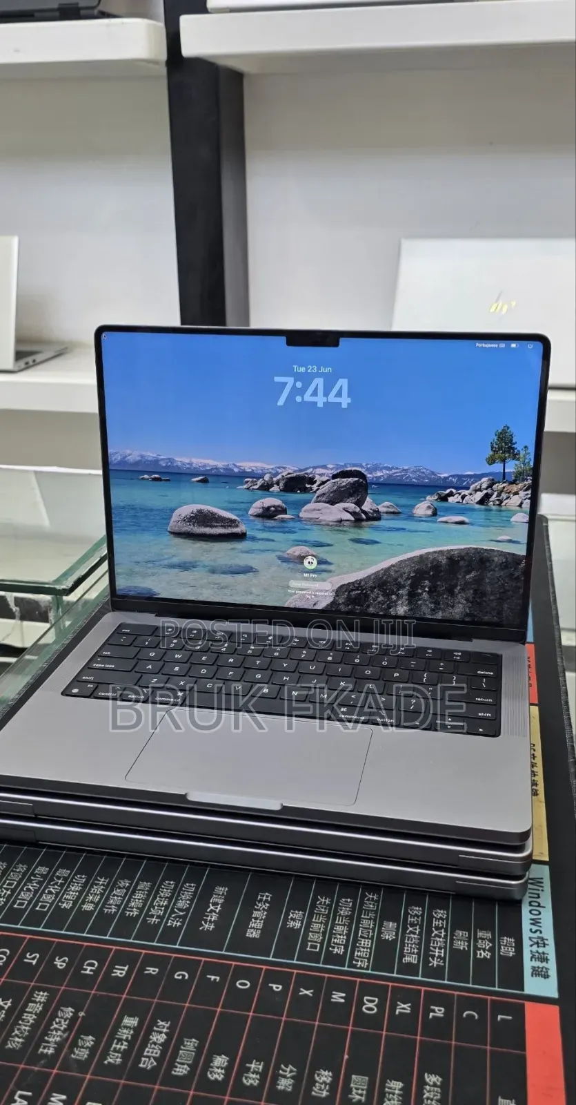 New Laptop Apple MacBook Pro 2021 M1 16GB Apple M1 Pro SSD 512GB