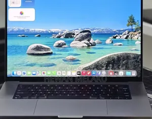 New Laptop Apple MacBook Pro 2022 M2 16GB Apple M2 SSD 512GB