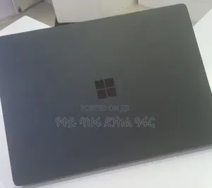 New Laptop Microsoft Surface 16GB Intel Core i7 SSD 512GB