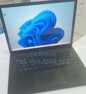 New Laptop Microsoft Surface 16GB Intel Core i7 SSD 512GB