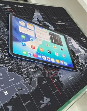 New Apple iPad (2025) 128 GB