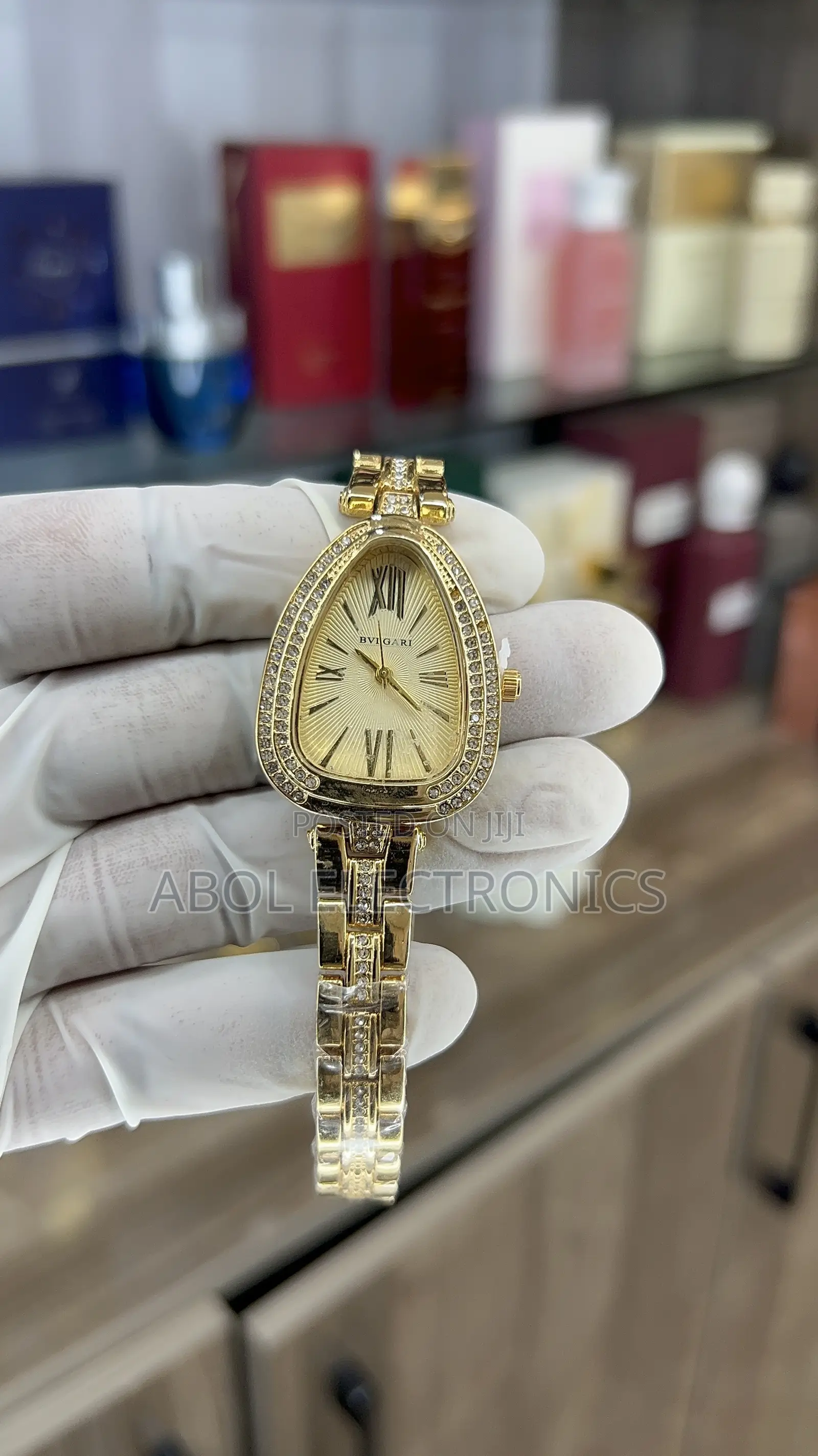 Luxury Gold Serpenti-Style Women's Watch - Diamond Bezel Dial