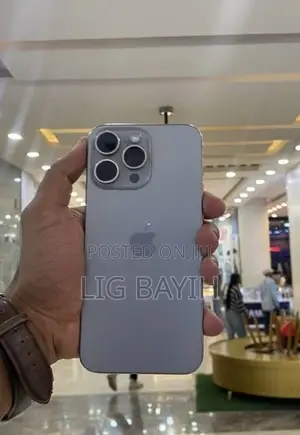 Apple iPhone 15 Pro Max 512 GB Silver