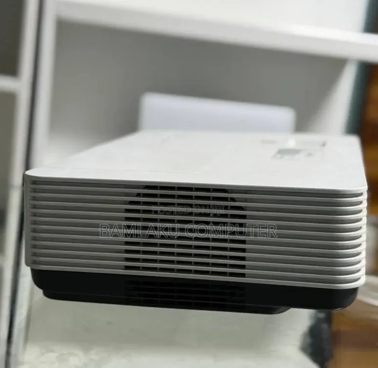 Sony Projector model Name VPL-Dx221
