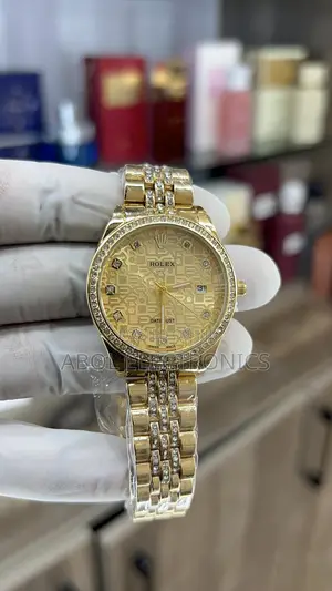 Rolex Gold Datejust - Jubilee Diamond Bezel Textured Monogram Dial