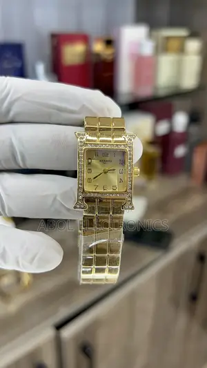Hermès Gold Heure H Style Women's Watch - Diamond Bezel