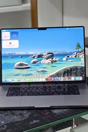 New Laptop Apple MacBook Pro 2023 M2 16GB Apple M2 SSD 512GB