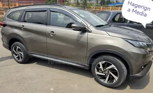 Toyota Rush 2021 Gray