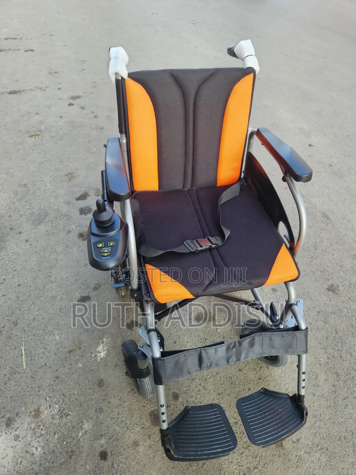Electrical Wheelchair朱紅wheelchair建築wheelchair夯行wheelchair Electrical