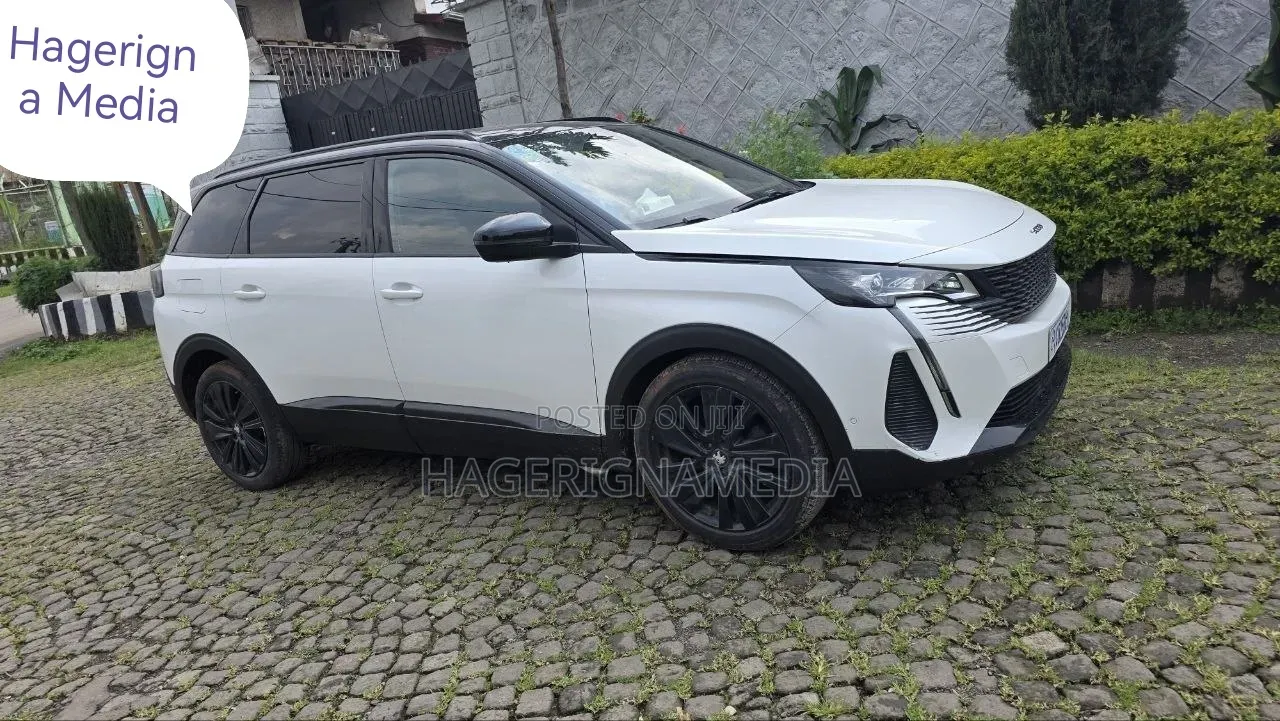 Peugeot 5008 2023 White