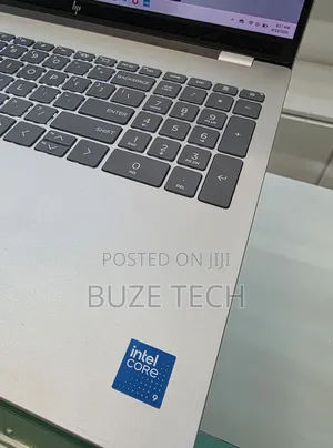 New Laptop HP OmniBook 7 16" 16GB Intel Core i9 SSD 1T
