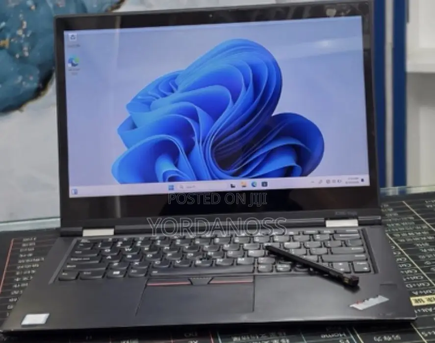 New Laptop Lenovo ThinkPad X380 Yoga 16GB Intel Core i5 SSD 512GB