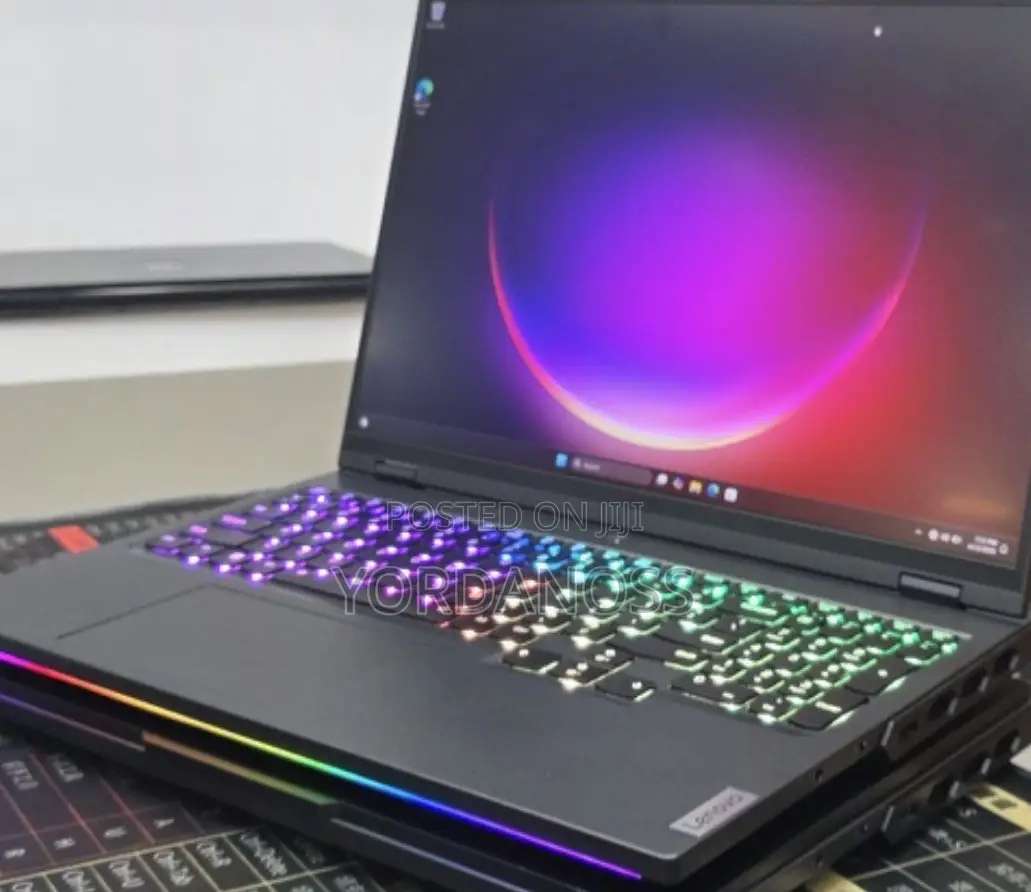 New Laptop Lenovo Legion 7 48GB Intel Core i9 SSD 1T