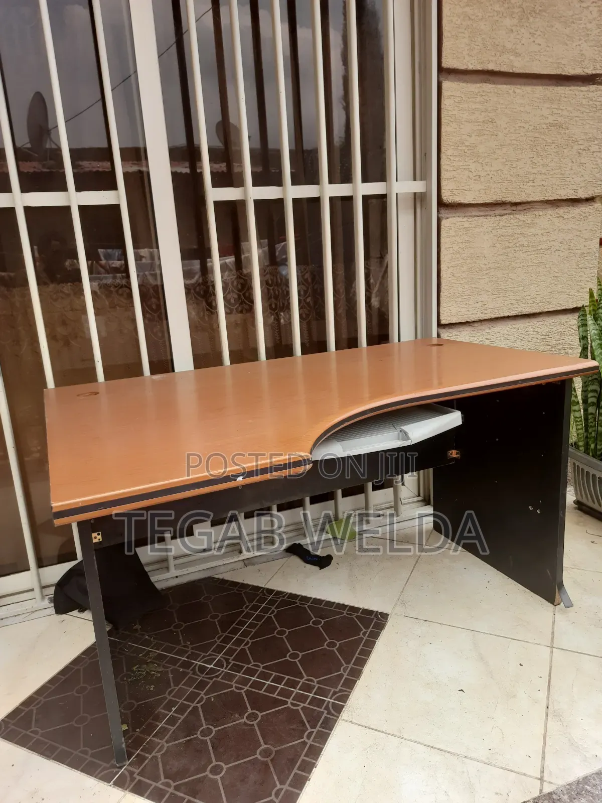 Office Table With 4-Drawer Filing Cabinet