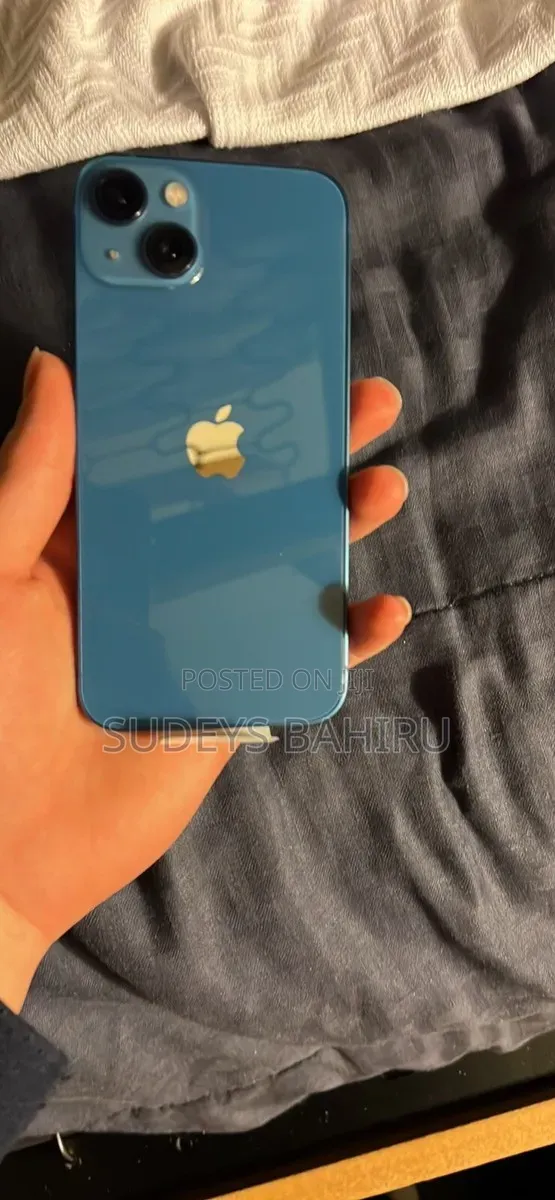New Apple iPhone 13 128 GB Green