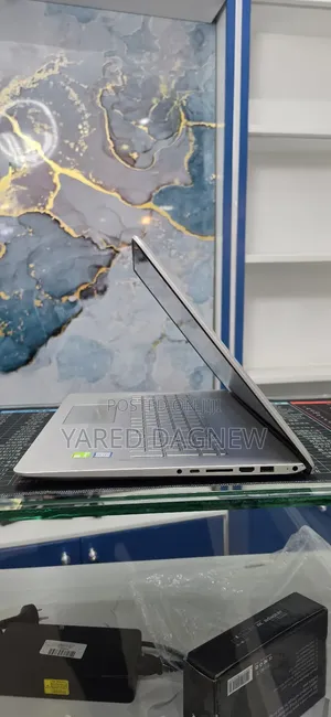 New Laptop HP Envy 17 16GB Intel Core i7 SSD 1T